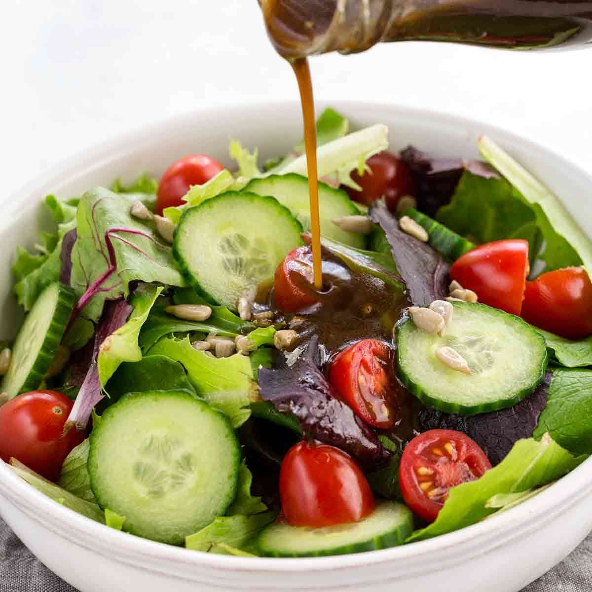 Phương pháp trộn salad đơn giản, đầy đủ chất dinh dưỡng