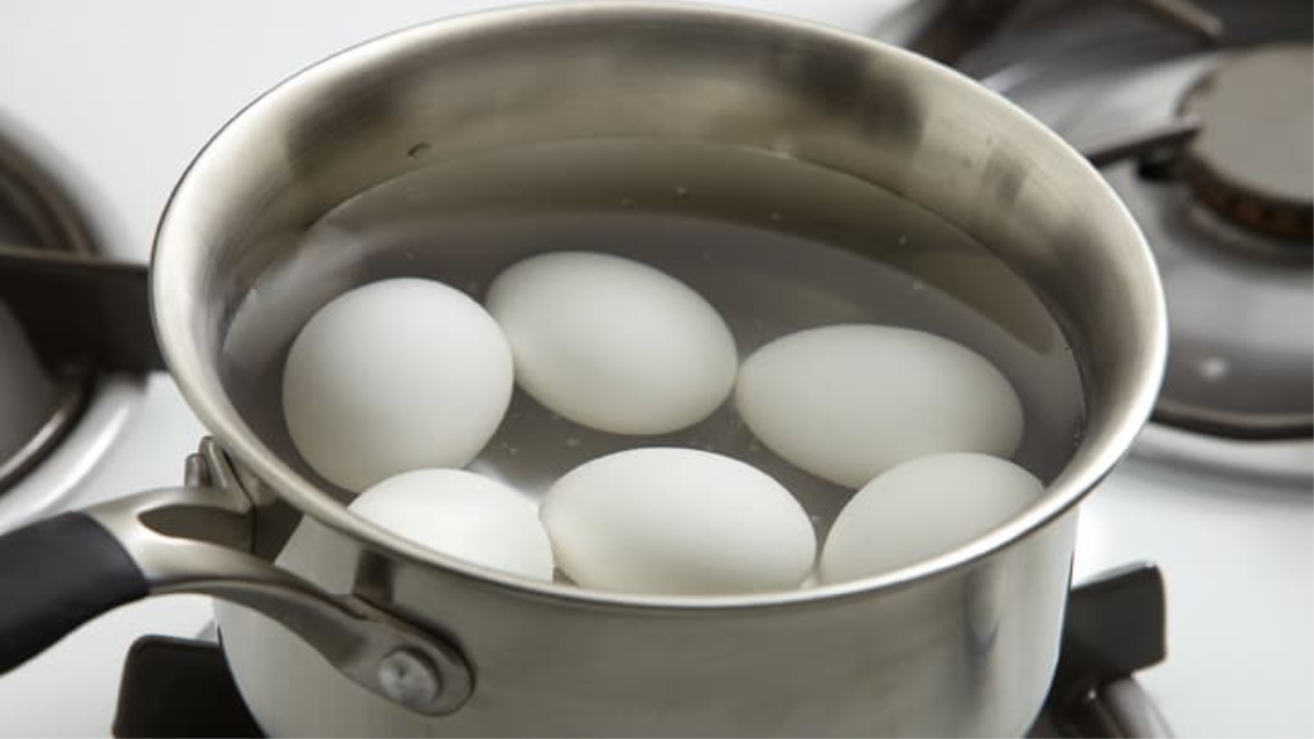 Mẹo luộc trứng chín kỹ, không bị nứt vỏ